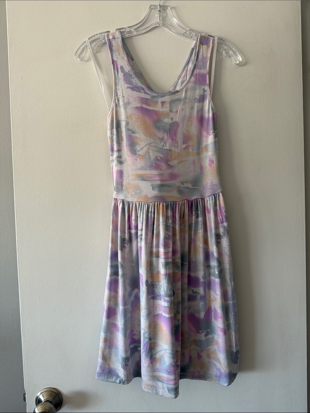 BCBGeneration Violet Abstract Watercolor Tie Dye Criss Cross Back Dress Dusty S